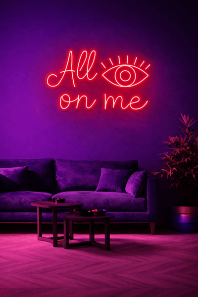 All eyes on me